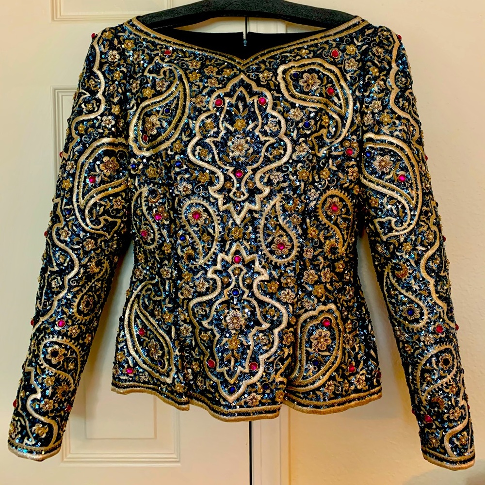Vintage Carolyn Roehm Limited Edition. Size 6.